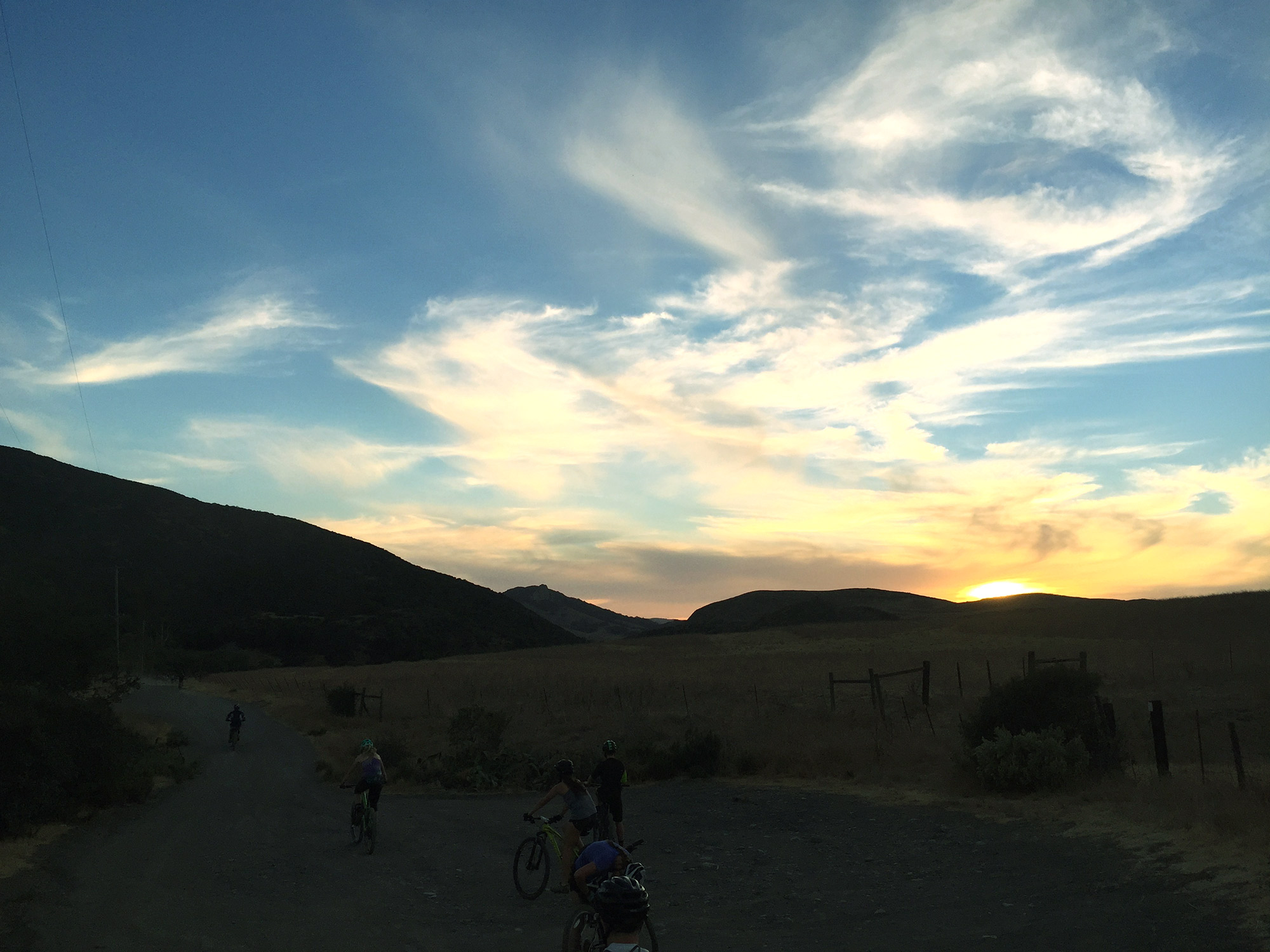 Oct. 7, 2016 – Fall evenings lead to sunset chasing. During Hawaii Friday, it is increasingly difficult to focus on riding. Numerous Cal Poly Cycling members roll down Stenner Creek Trail, all attempting a quick return to campus.